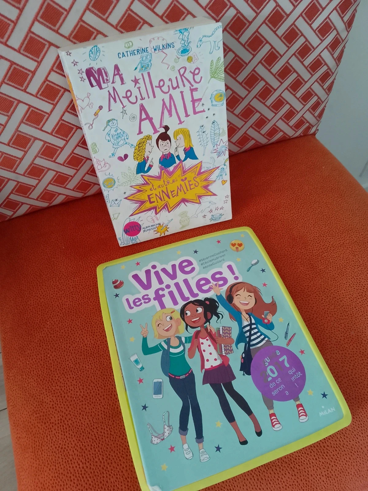 2 livres filles